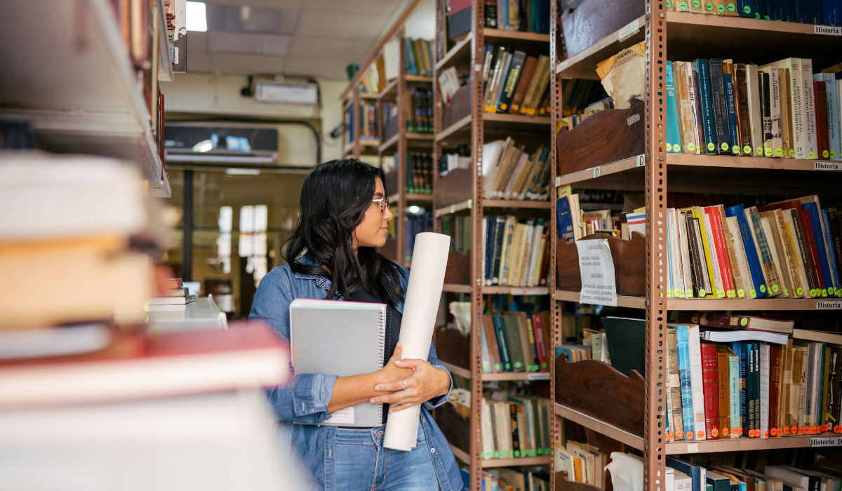 Scholarships for Middle Eastern