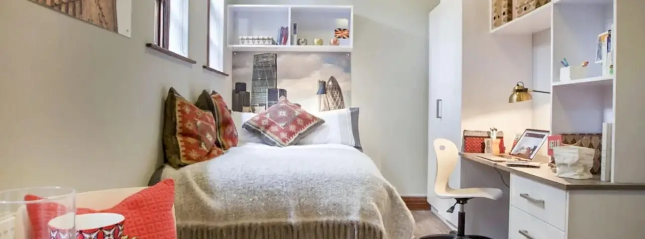 Halsmere Studios comfortable student accommodation in 10 Halsmere Road, London