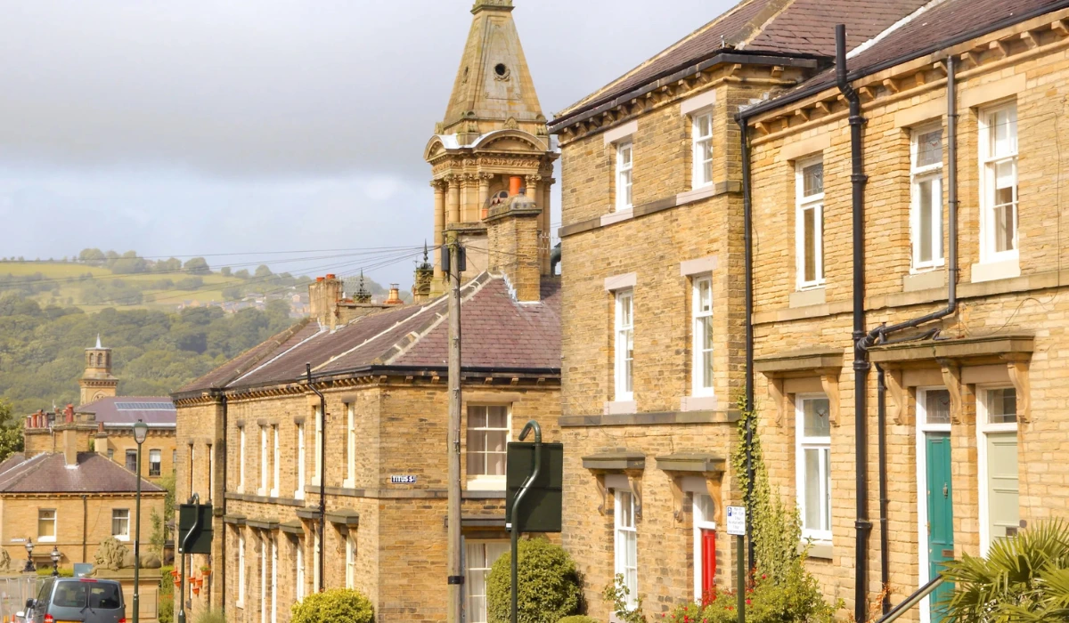 Cost of Living in Bradford for International Students.webp